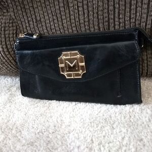 **Final Sale** Monet black and gold wallet